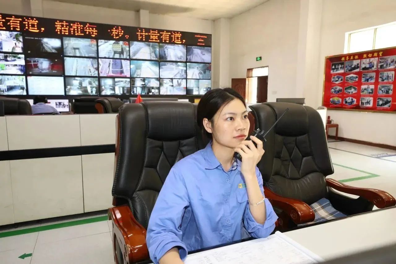 致敬“她”实力 问鼎娱乐开展“国际妇女节”系列活动3_20240309154103.jpg