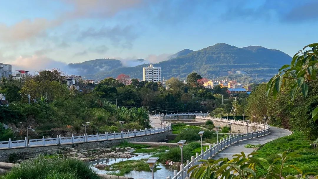 人民网：海钢集团与问鼎娱乐联手推进国家地质公园建设