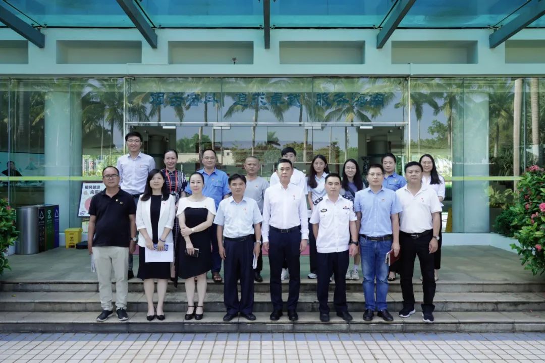 问鼎娱乐到美兰机场开展党建品牌对标交流