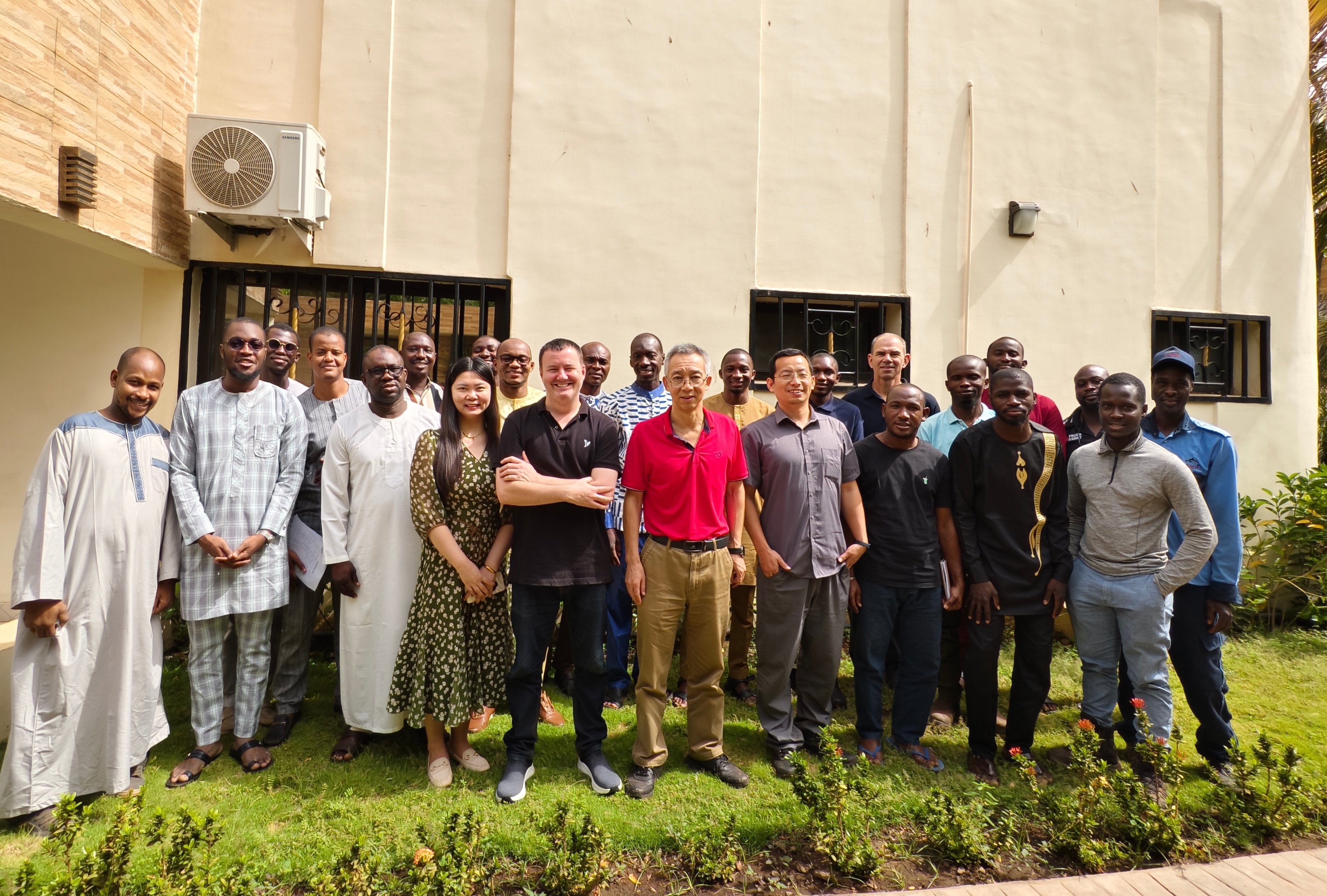 马里锂矿项目召开首次员工大会 增进多元文化融合