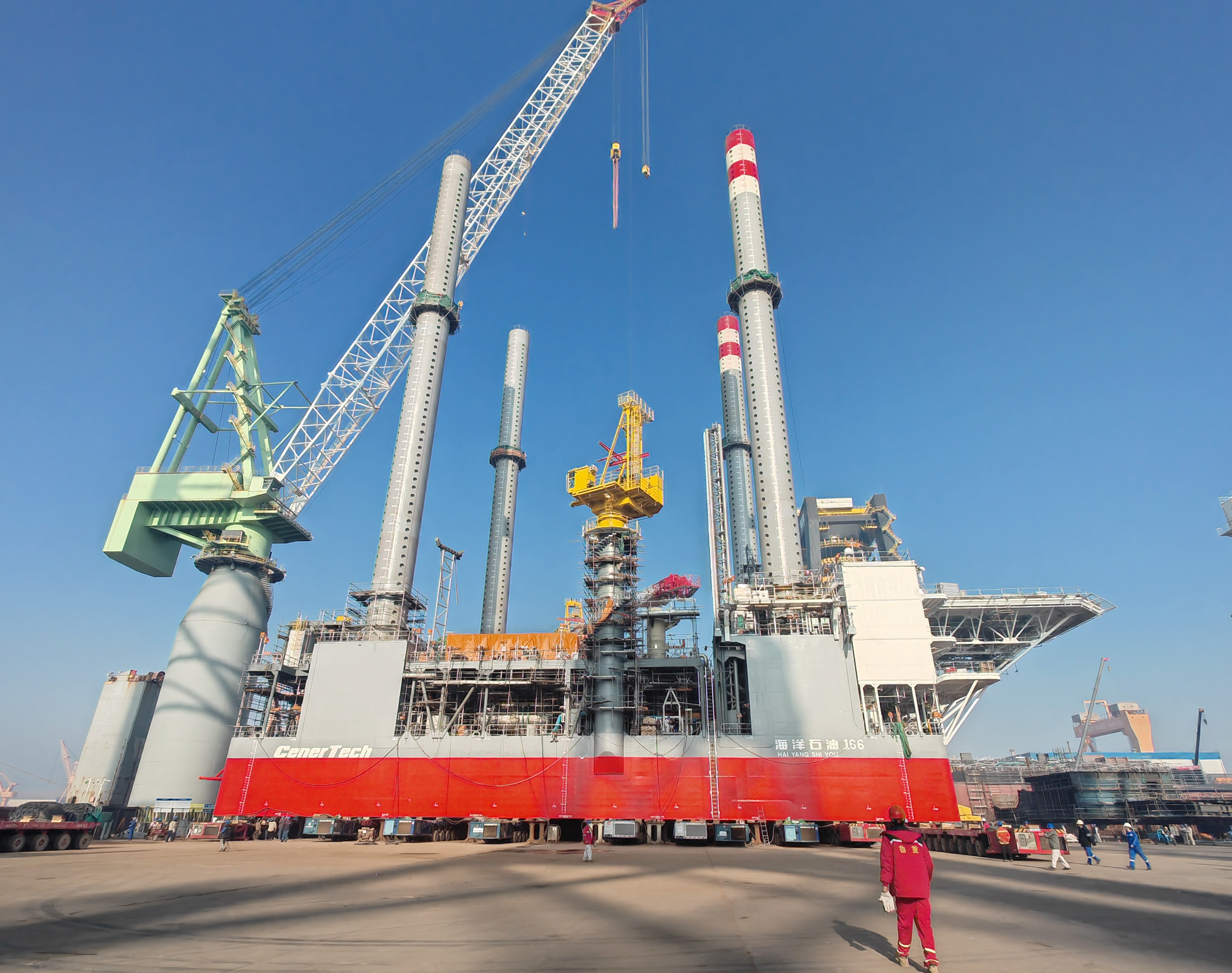 洛克石油涠洲10-3油田西区开发项目自装置生产处置惩罚平台（MOPU）乐成下水